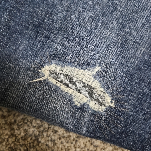 AE next level stretch jeans size 30x32. Guc, Super stretchy. Has patch details - Picture 11 of 13